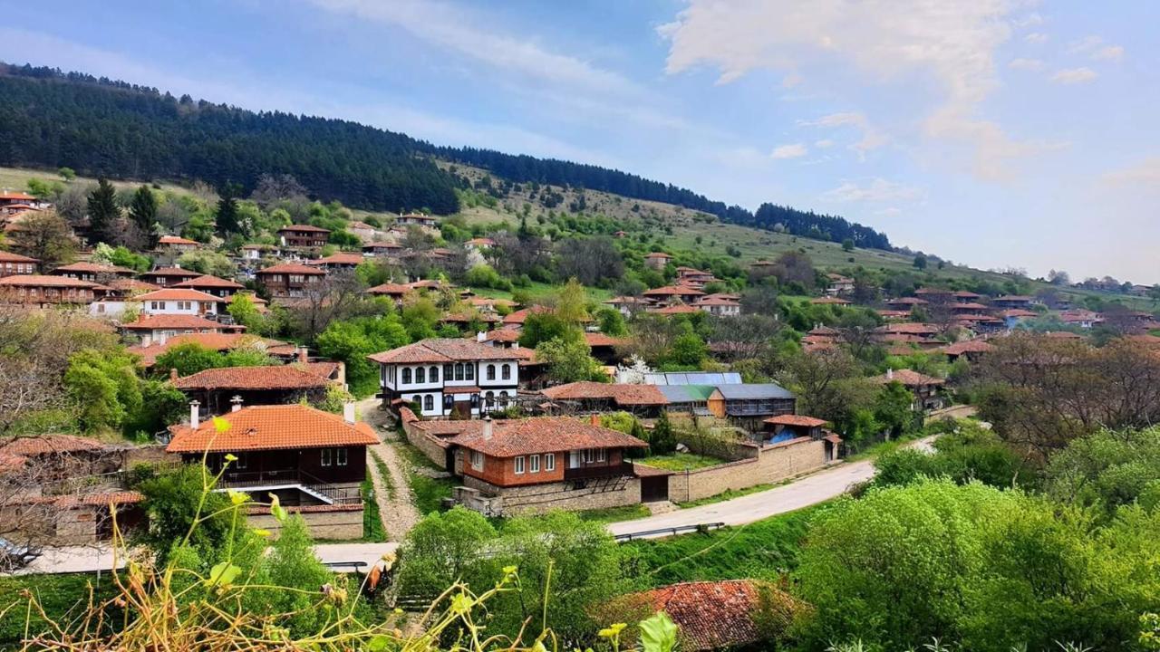 Стаи За Гости Тодорови Zheravna Exterior foto